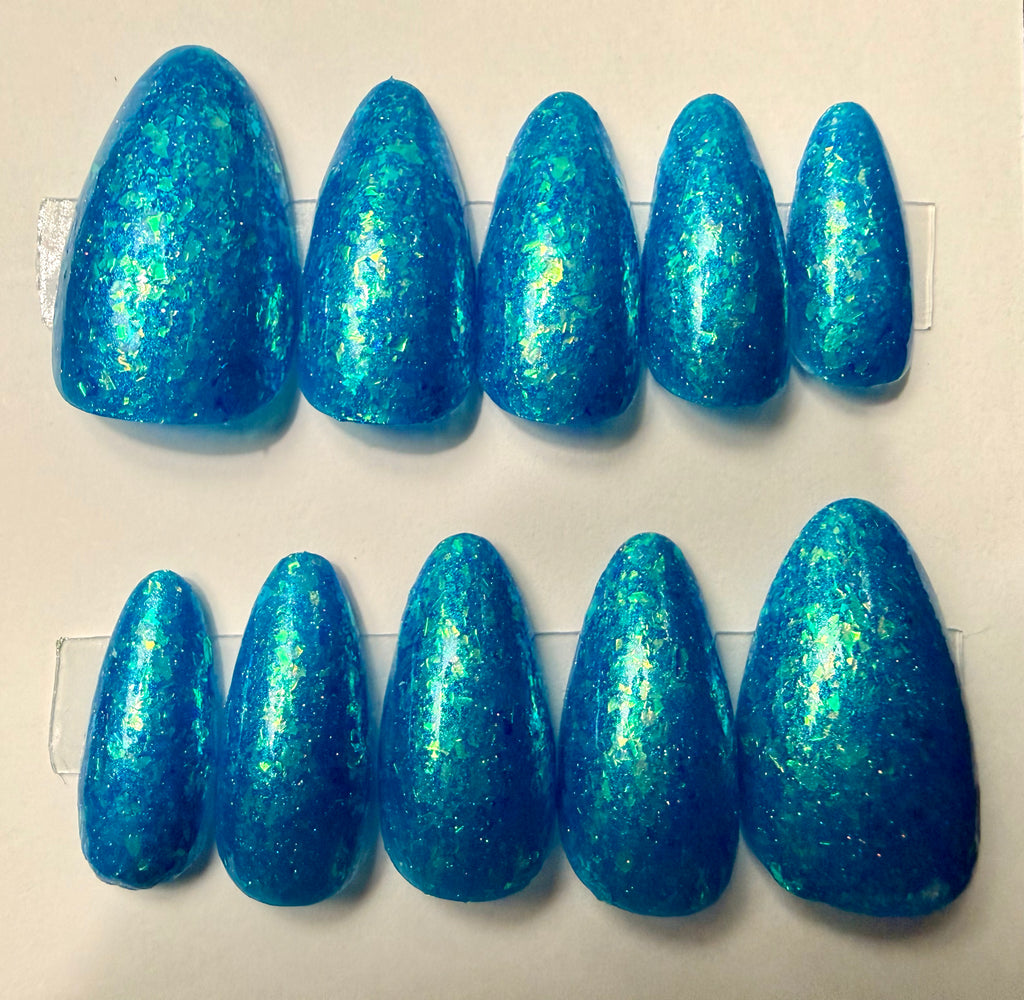 Custom Hand Painted Nail Tips